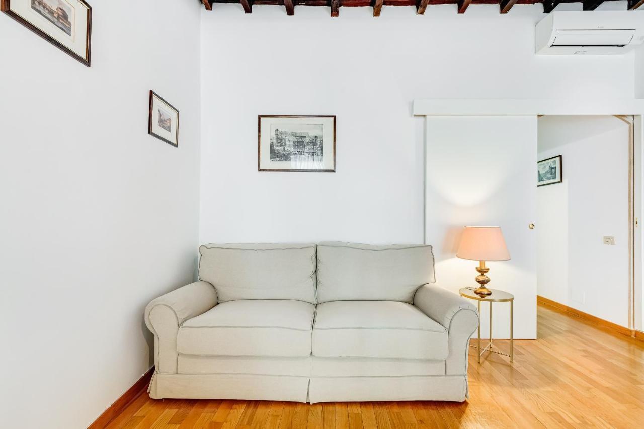 Apartment Domus Sant'angelo Rom